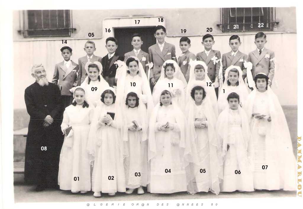 COMMUNIONS ORAN MARAVAL NOTRE DAME DE LOURDES 19XX N04.JPG